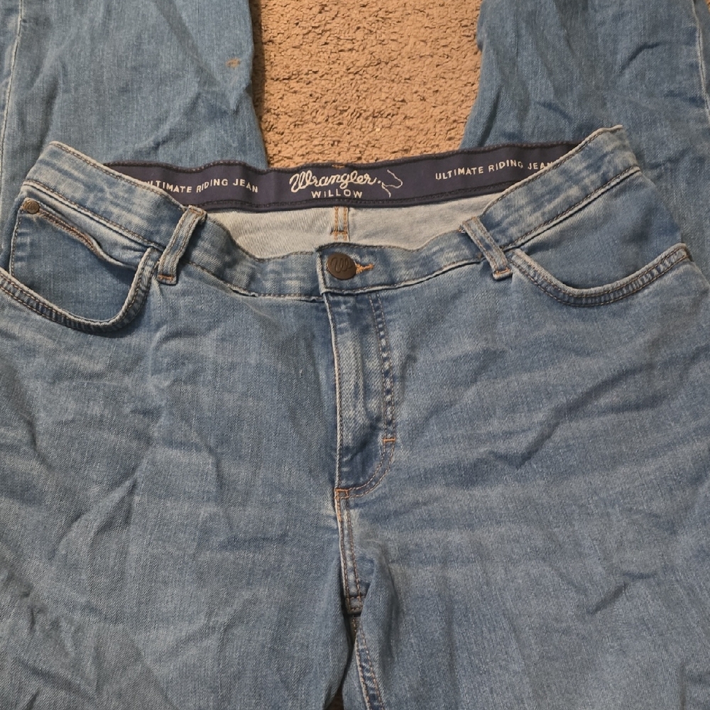 Wrangler Women's Light Blue Boot Cut Jeans